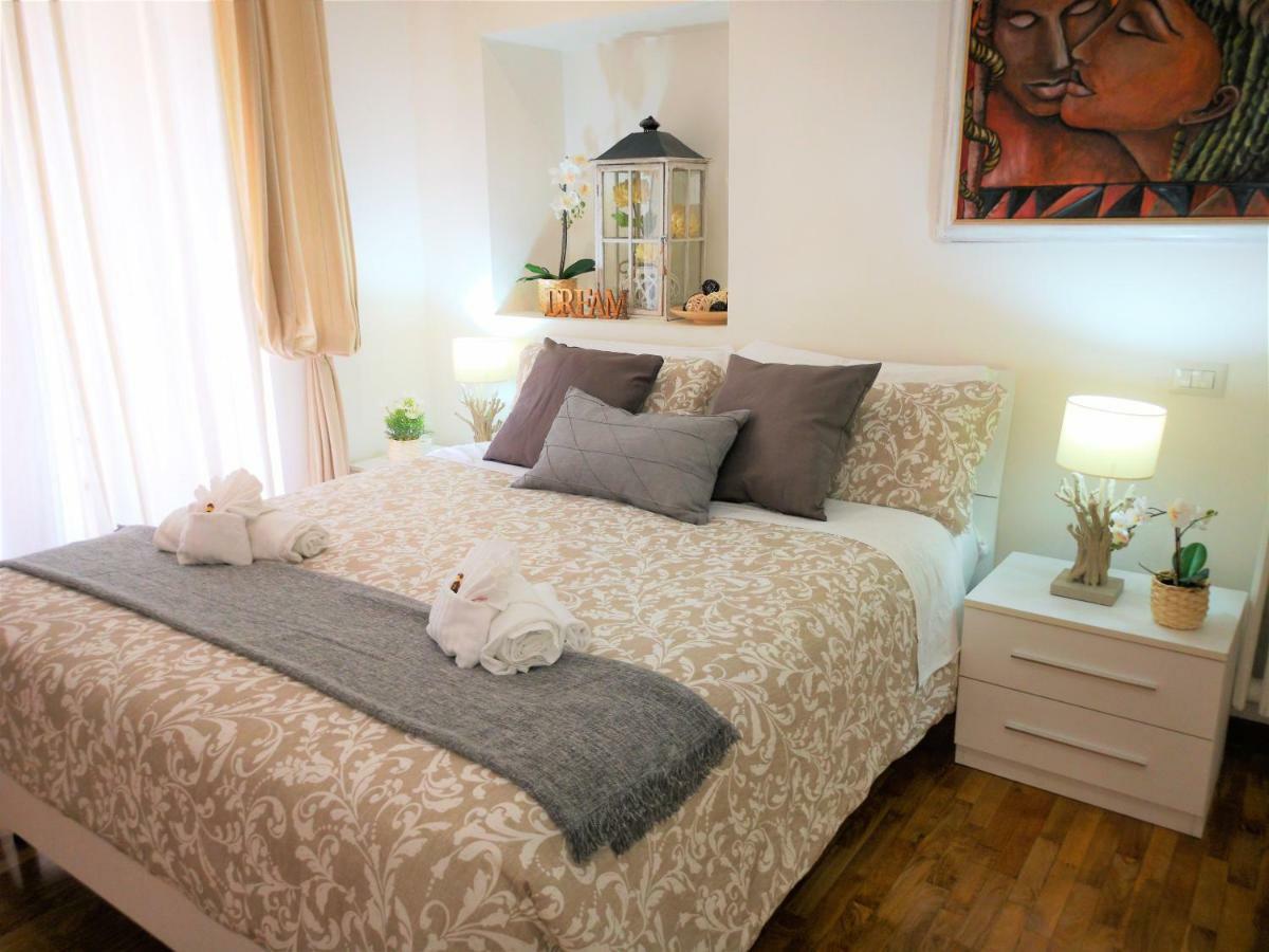 Have A Nice Holiday - Luxury Rooms Bed & Breakfast 3*