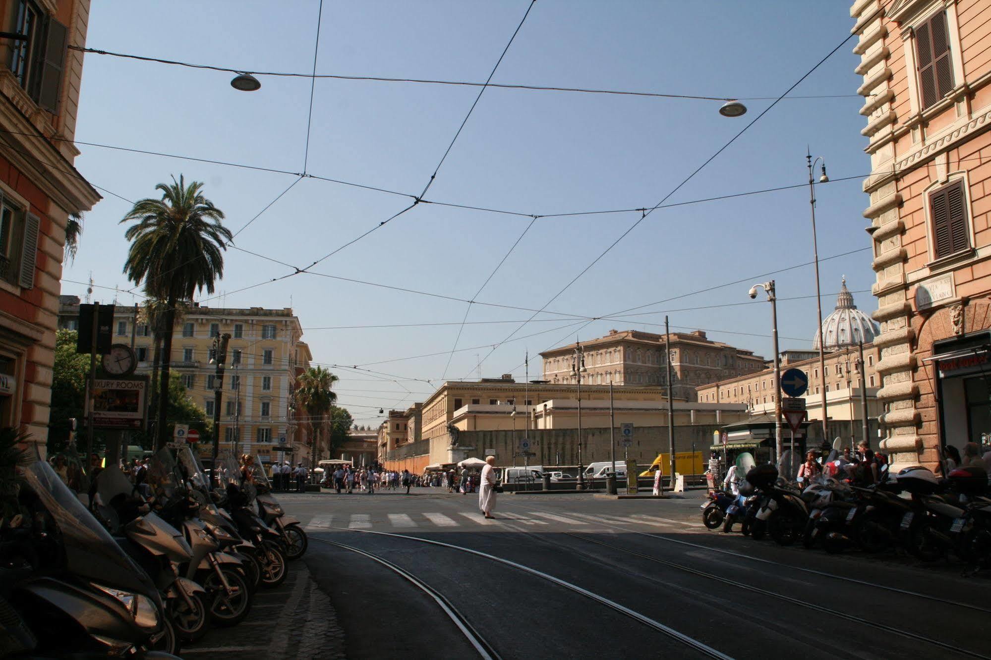 Bed & Breakfast Have A - Luxury Roma
