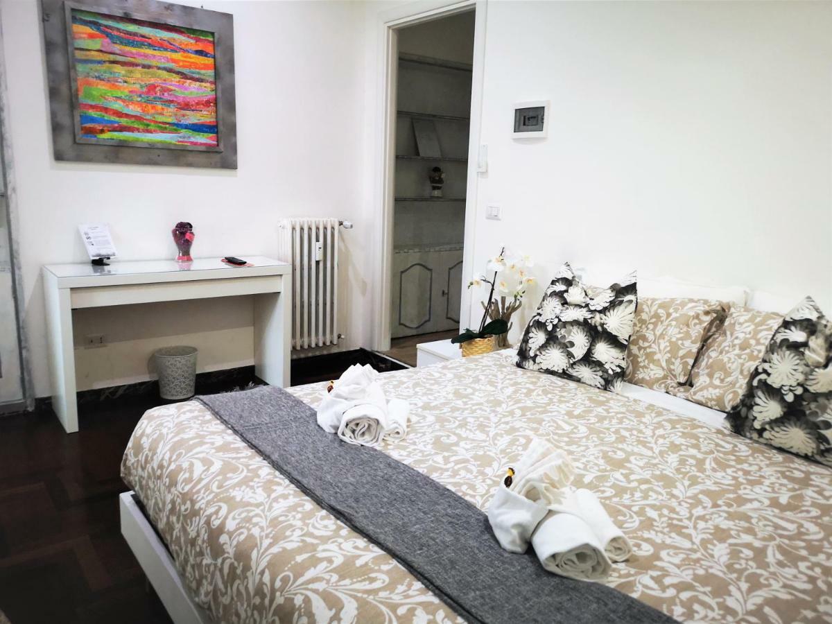 Have A - Luxury Roma